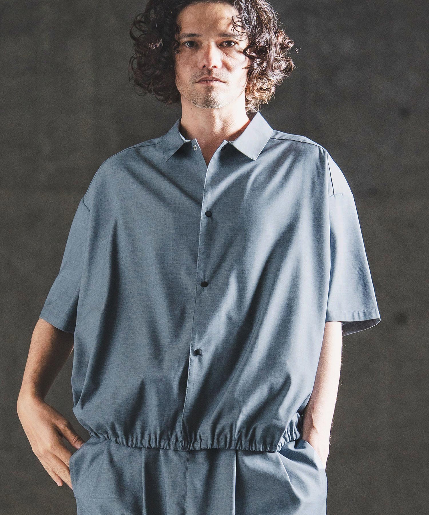 GLIMCLAP グリムクラップ シャンブレー切替デニムガウン シャツコートS GLIMCLAP(グリムクラップ)】Bamboo Blend Chambray Gathered Hem Short