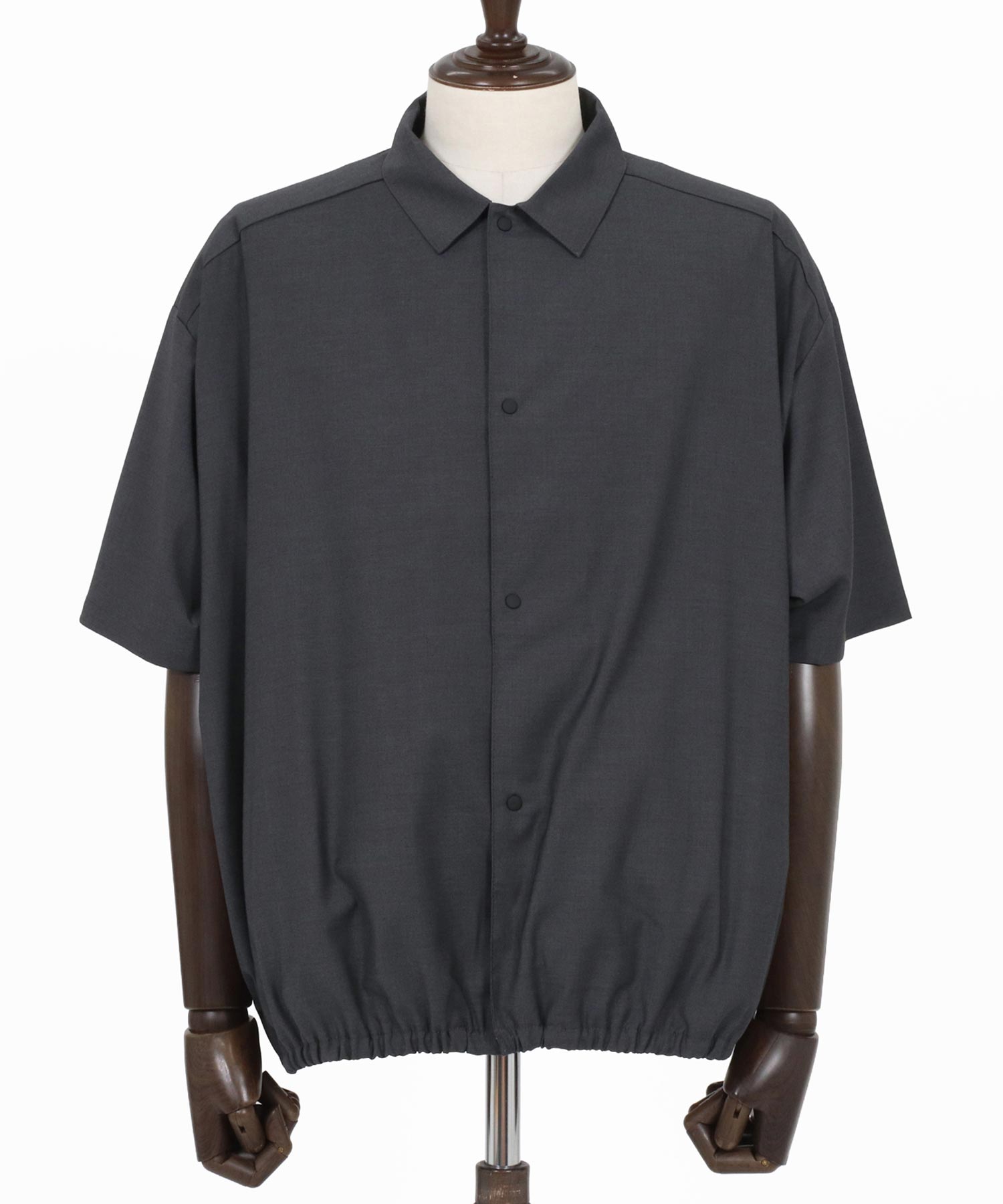 GLIMCLAP(グリムクラップ)】Bamboo Blend Chambray Gathered Hem Short