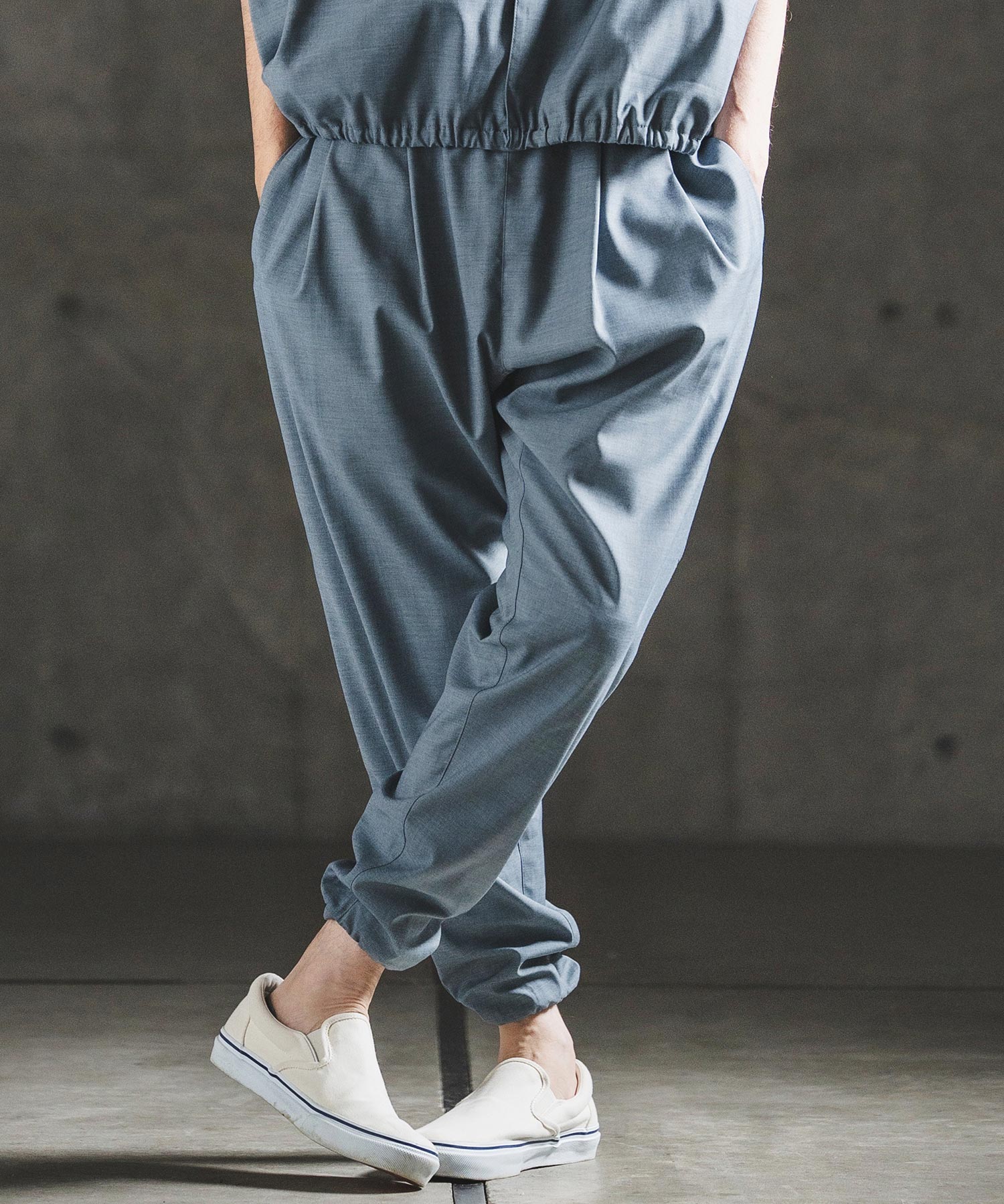 GLIMCLAP(グリムクラップ)】Bamboo Blend Chambray Gathered Hem Short
