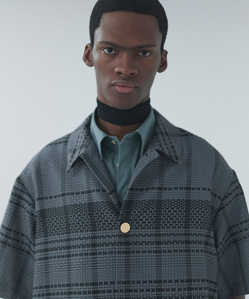 CULLNI(クルニ)】Sheer Tile Check Chin Tab Short Sleeve Shirt