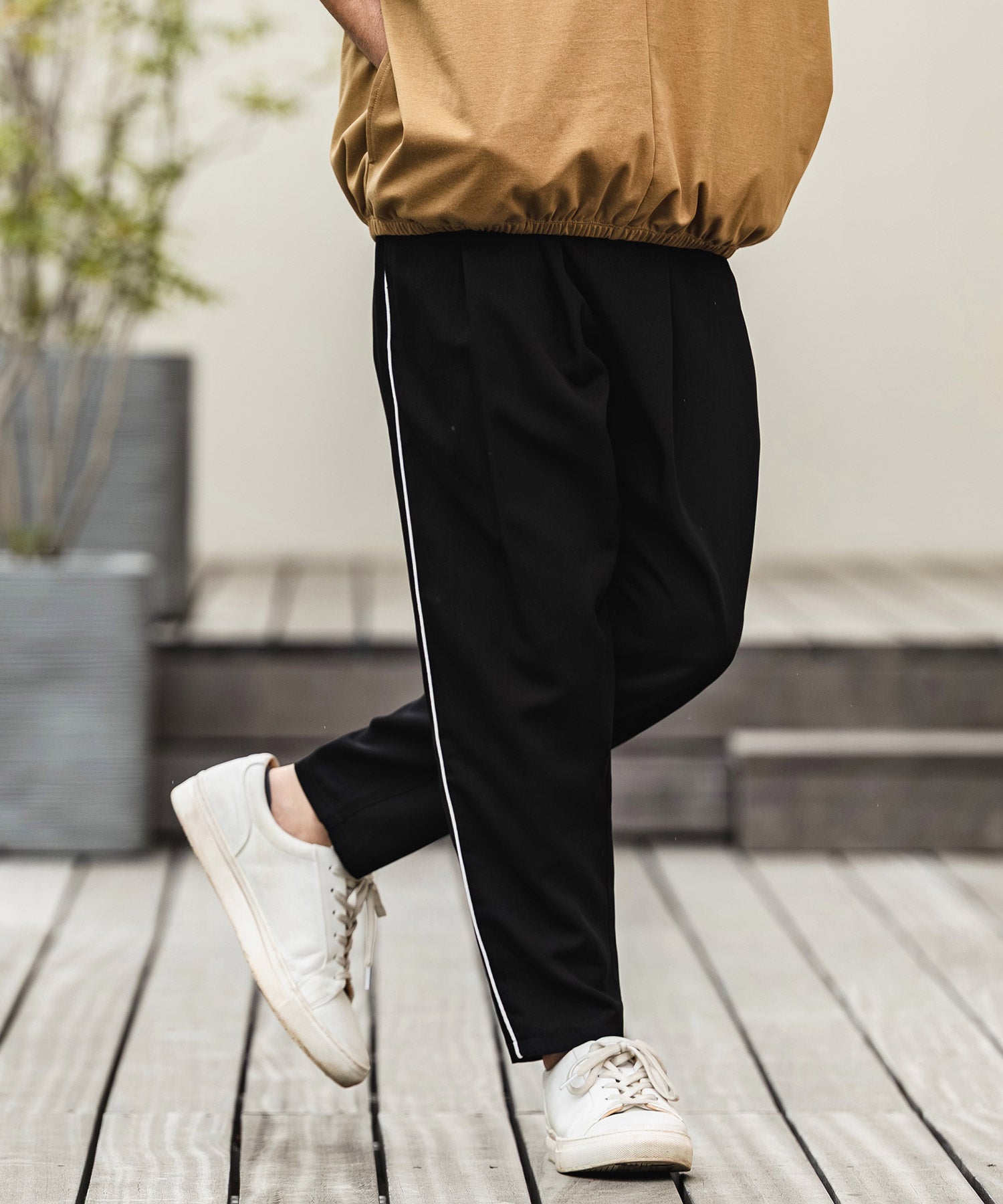 CAMBIO(カンビオ)】Side Piping Line Tapered Ankle Slacks スラックス