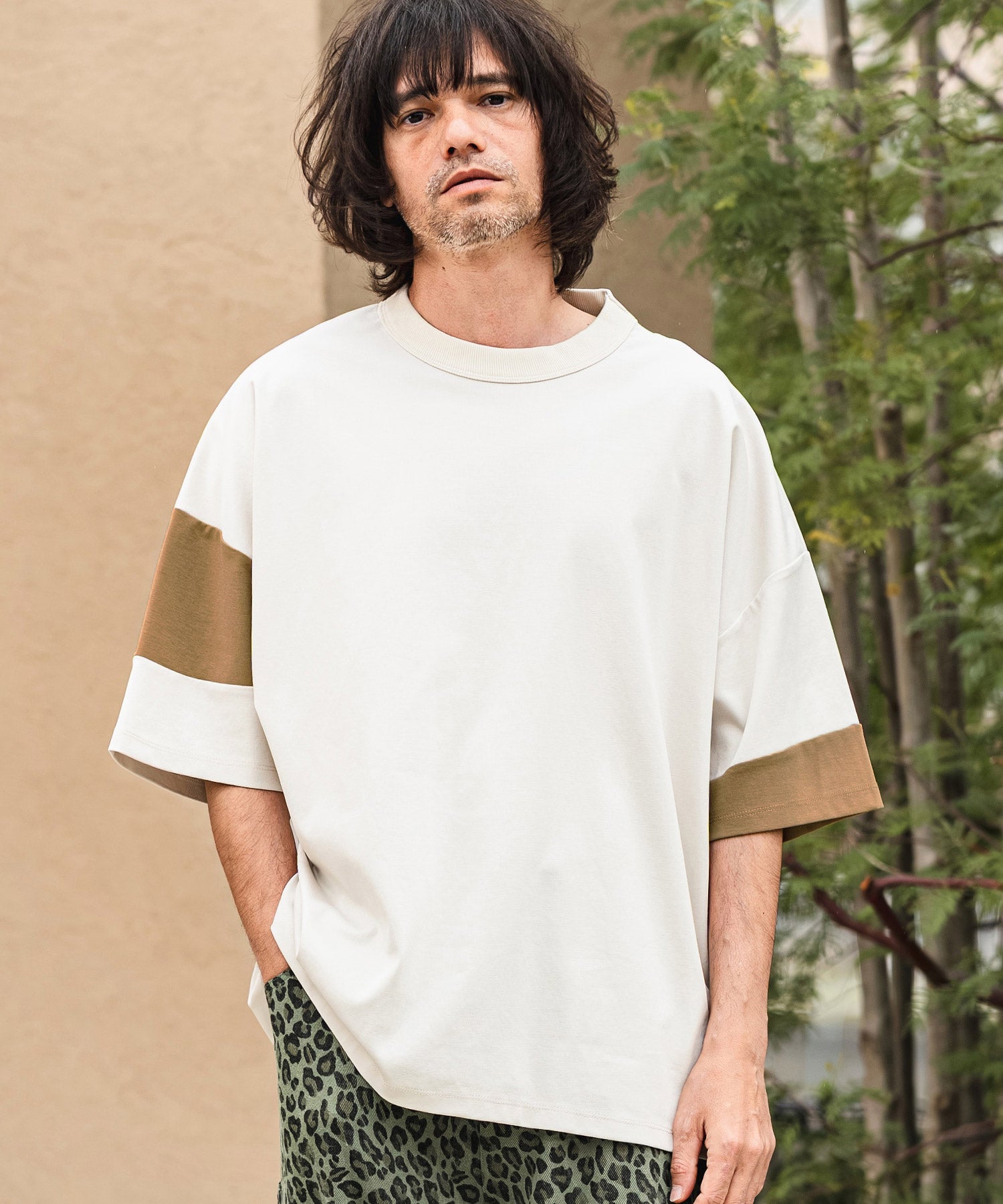 CAMBIO(カンビオ)】Asymmetry Switch Cut sew デザインTシャツ