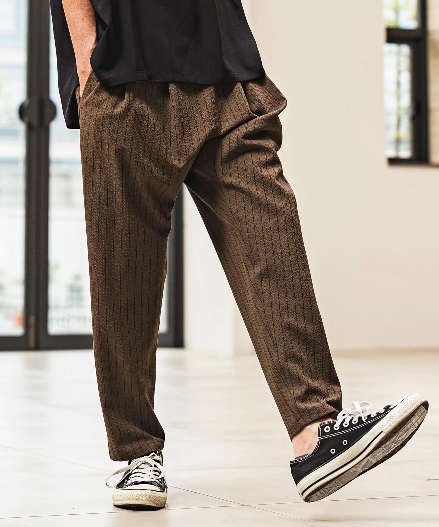 CAMBIO(カンビオ)】Distressed Soft Balloon Silhouette Denim Pants