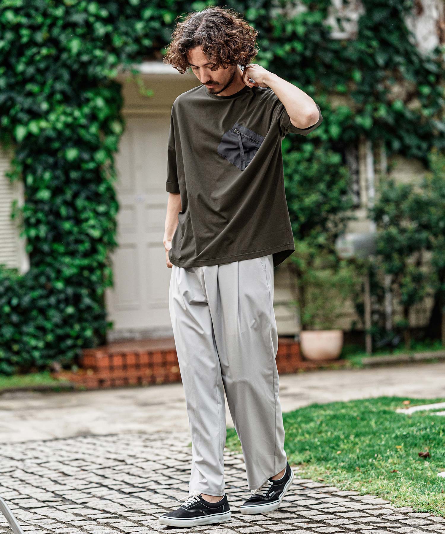 CAMBIO(カンビオ)】胸ポケットZIPショートスリーブTシャツ | CAMBIO