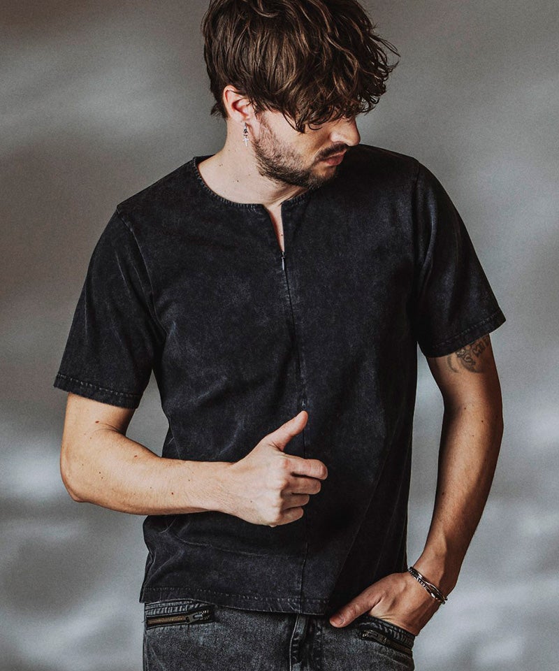 10%OFF【NO ID.(ノーアイディー)】ﾊｰﾌZIP-PO Tシャツ(858006-474T