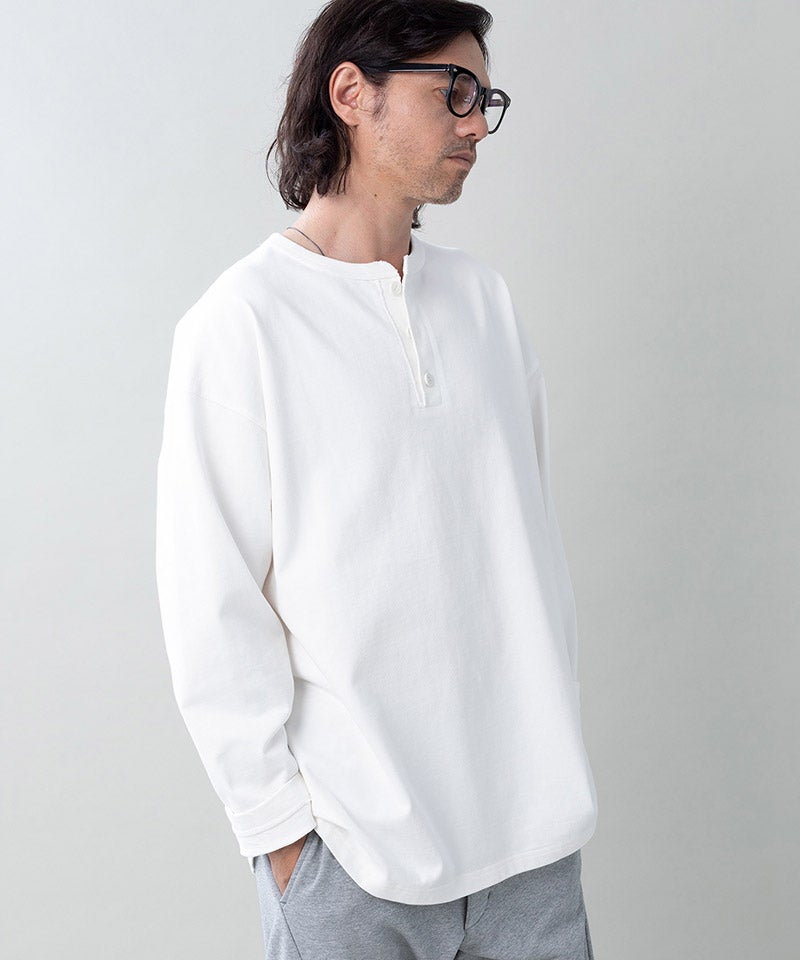 00: WHITE