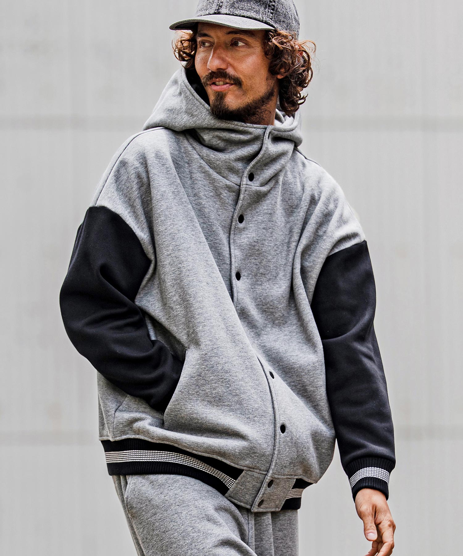 M.GRAY×BLACK