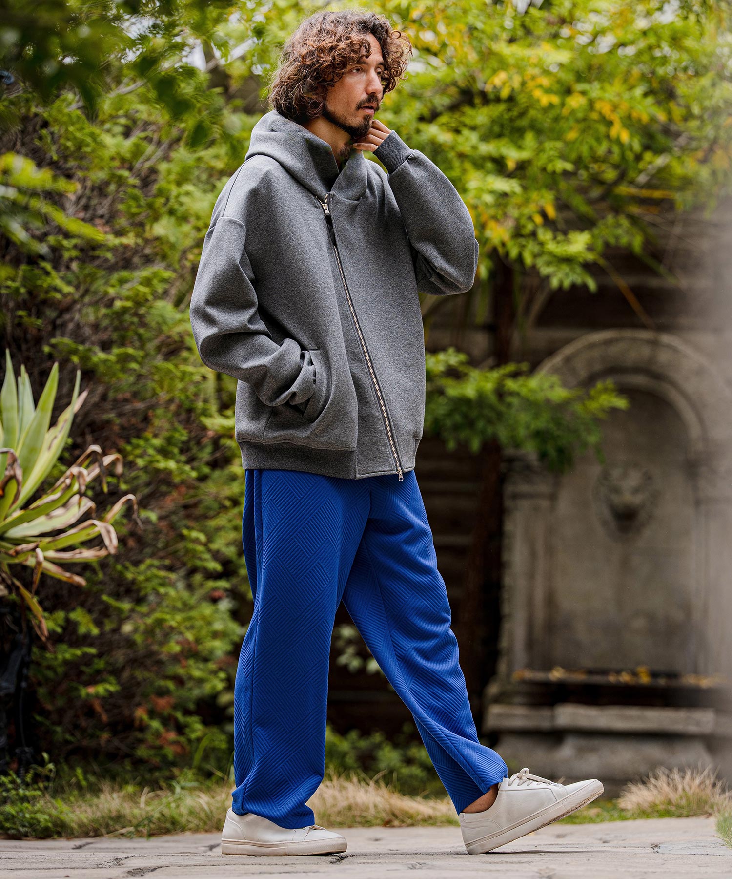 CAMBIO(カンビオ)】Diagonal Zip Scuba Knit Hoodie ダンボールニット