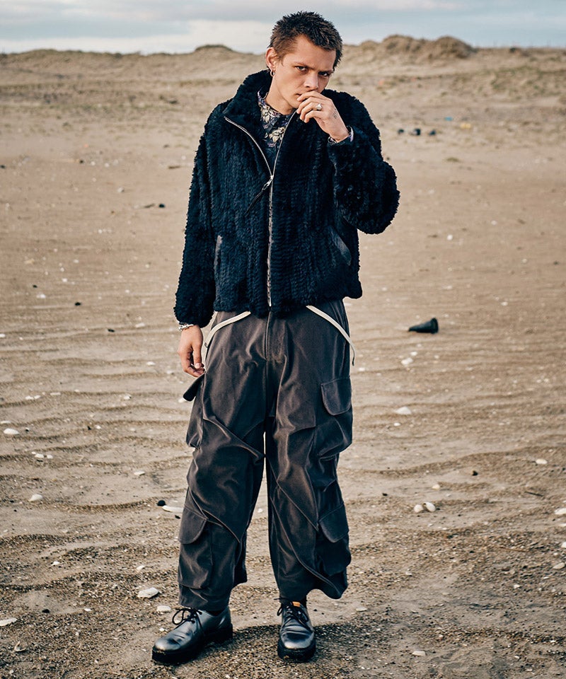 glamb(グラム)】【予約販売9月中旬～下旬入荷】Velour Cargo Baggy