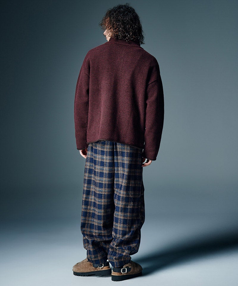 glamb(グラム)】【予約販売9月上旬～中旬入荷】High Neck Half Zip