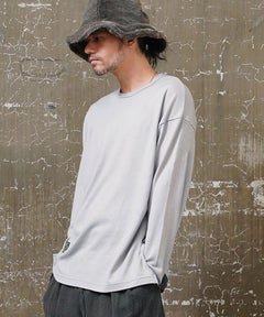 02: L.GRAY
