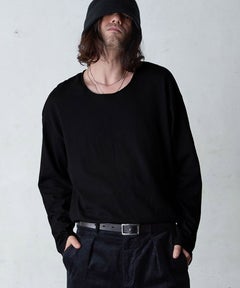 05: BLACK
