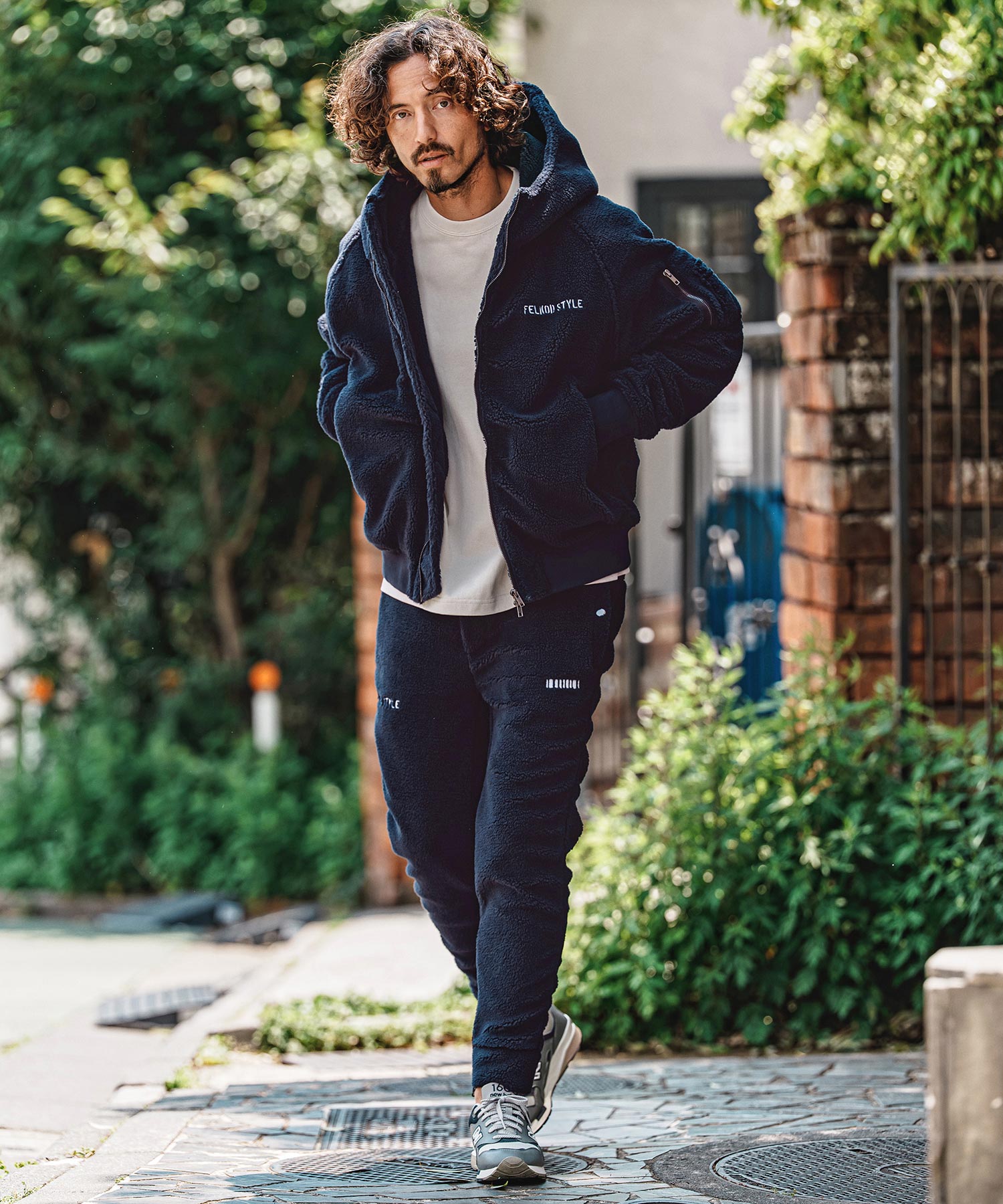 felkod(フィルコッド)】Barcode Embroidery Solid Boa Hooded MA-1