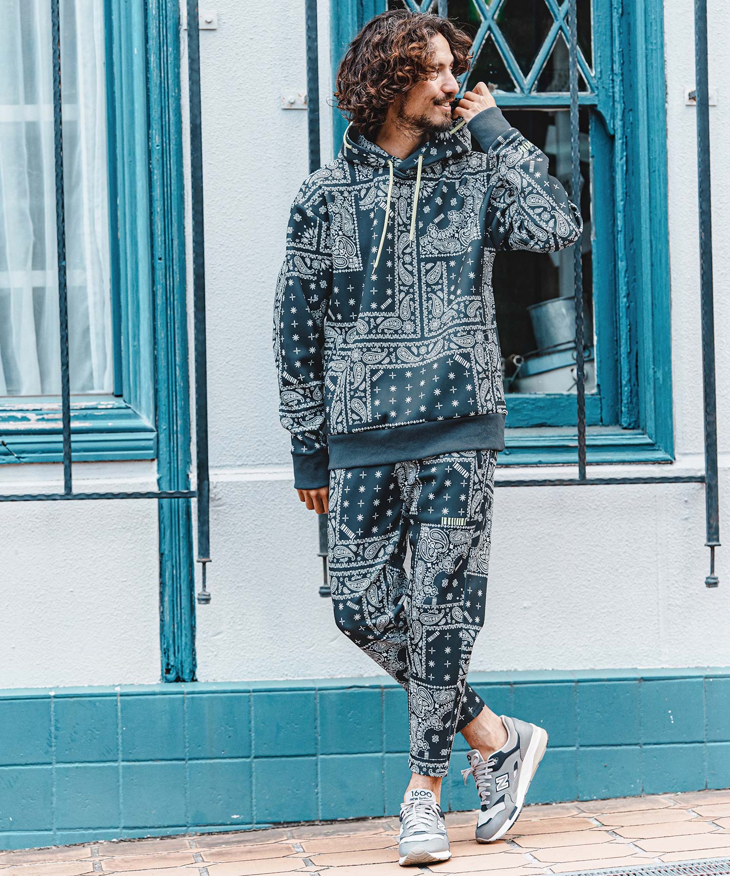 felkod(フィルコッド)】【予約販売10月中旬～下旬入荷】 Bandana Print