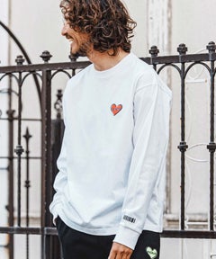 white x RED