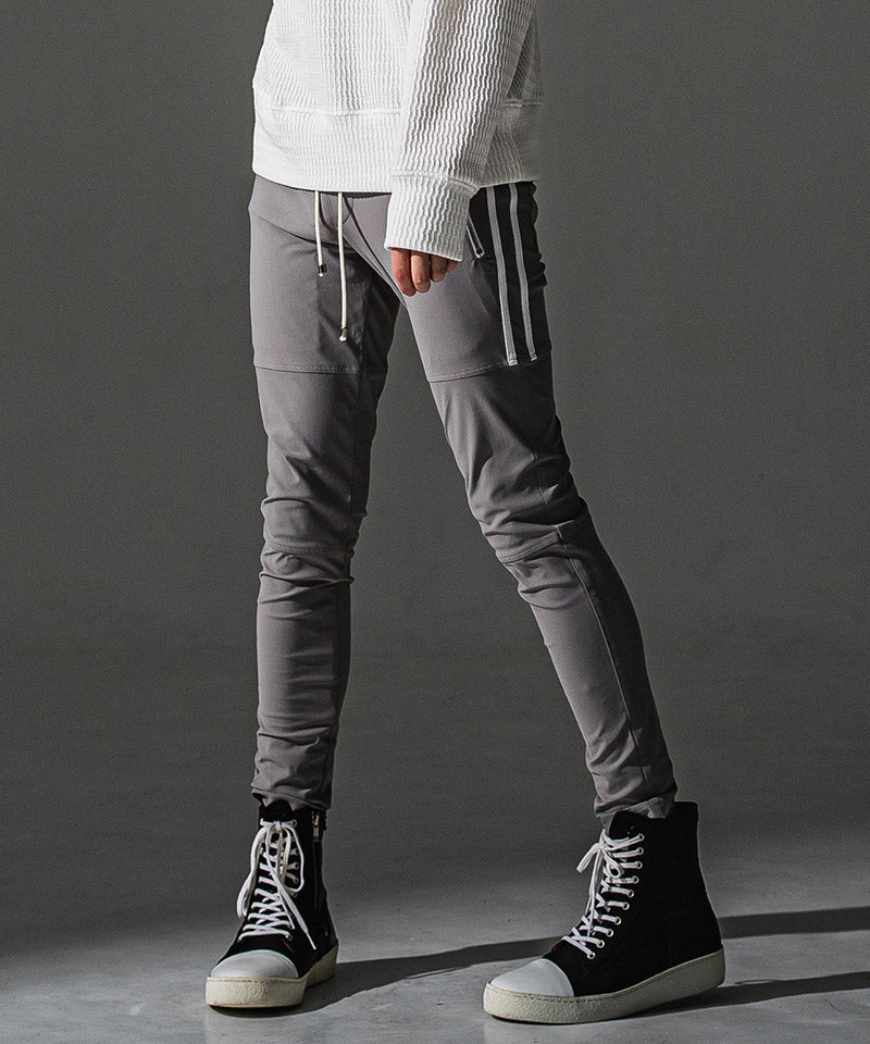 GREY.WH