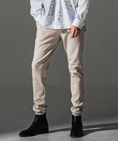 B.BEIGE
