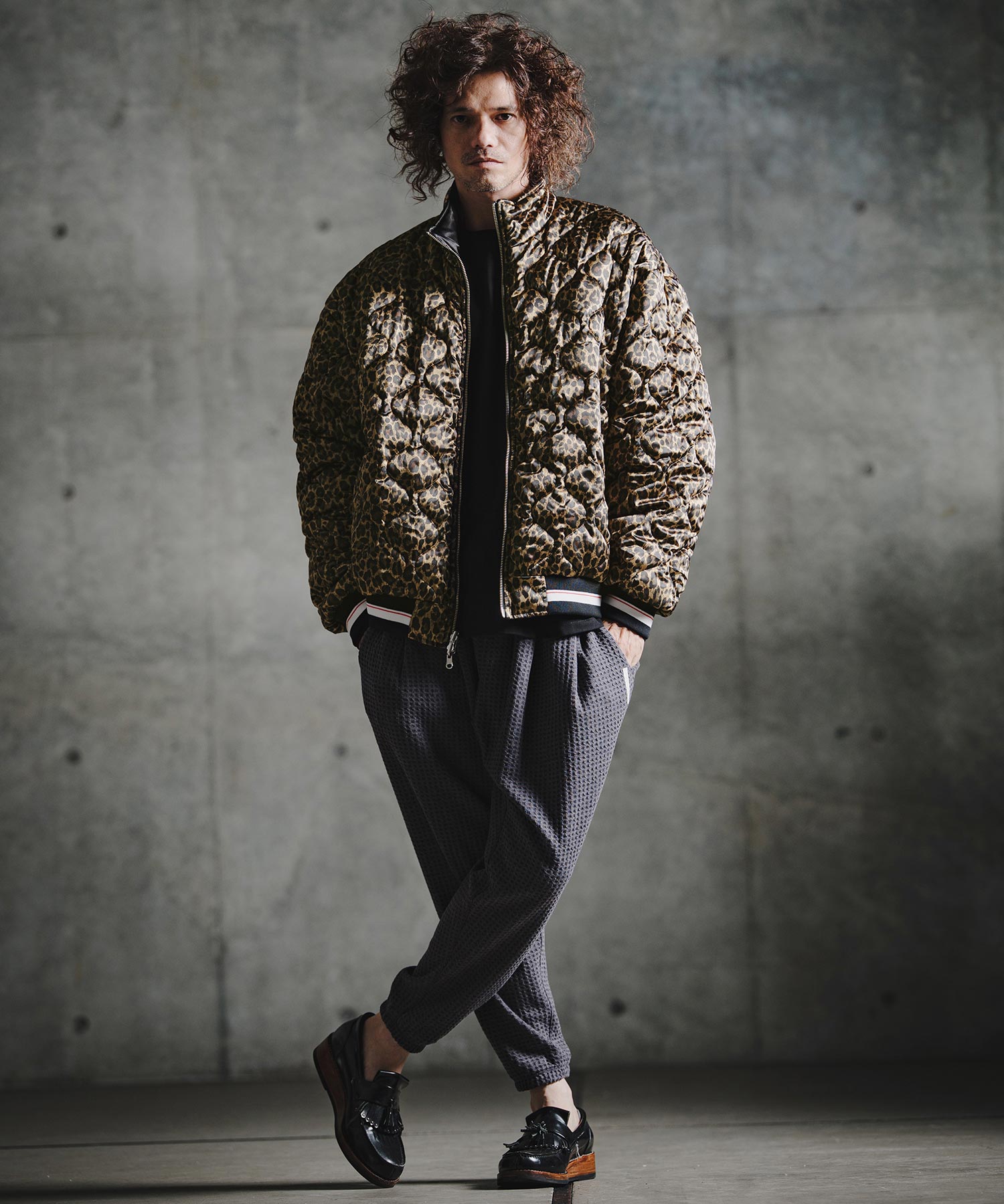 GLIMCLAP(グリムクラップ)】Reversible Souvenir Bomber Jacket
