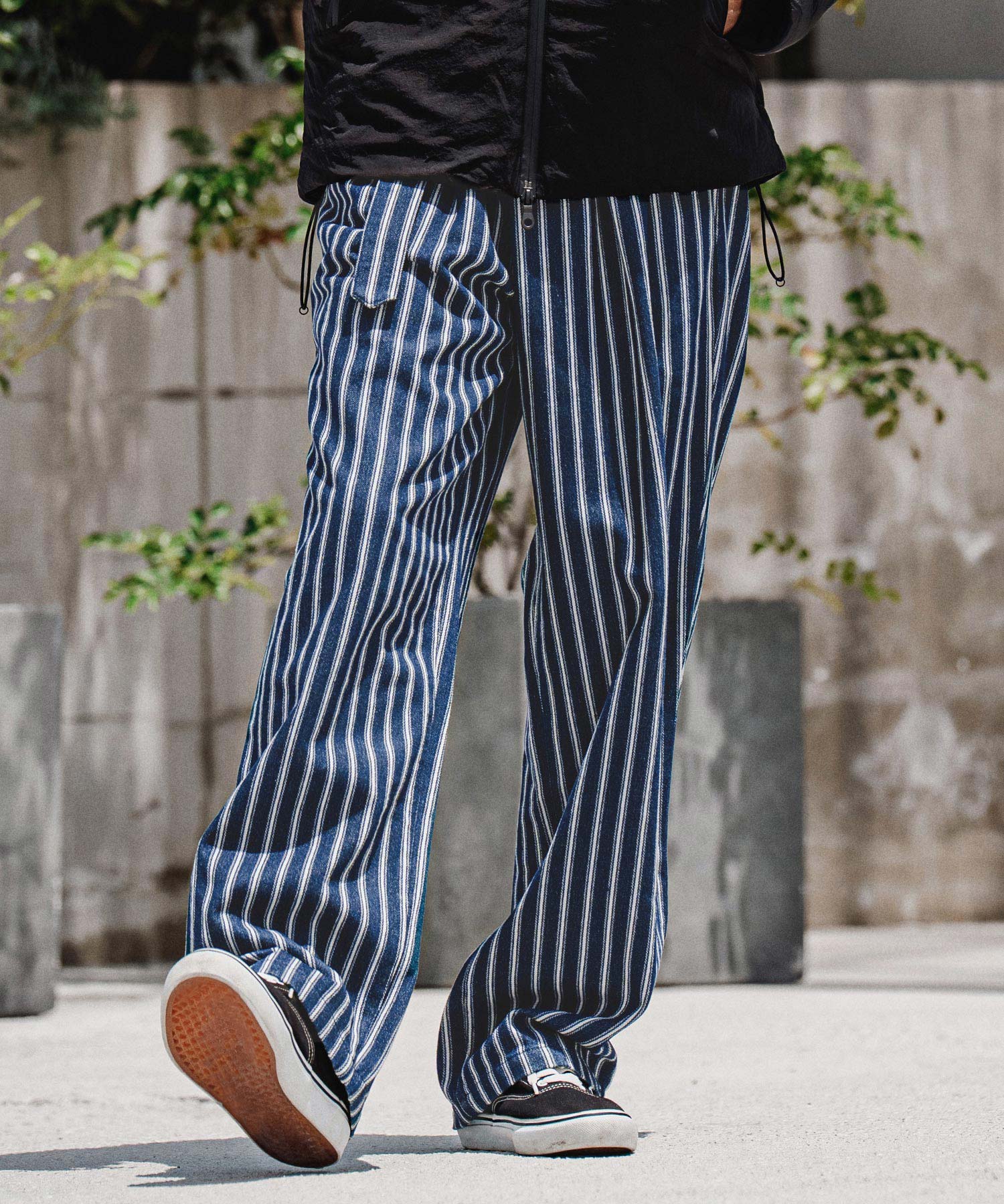 RANDOM.NAVY