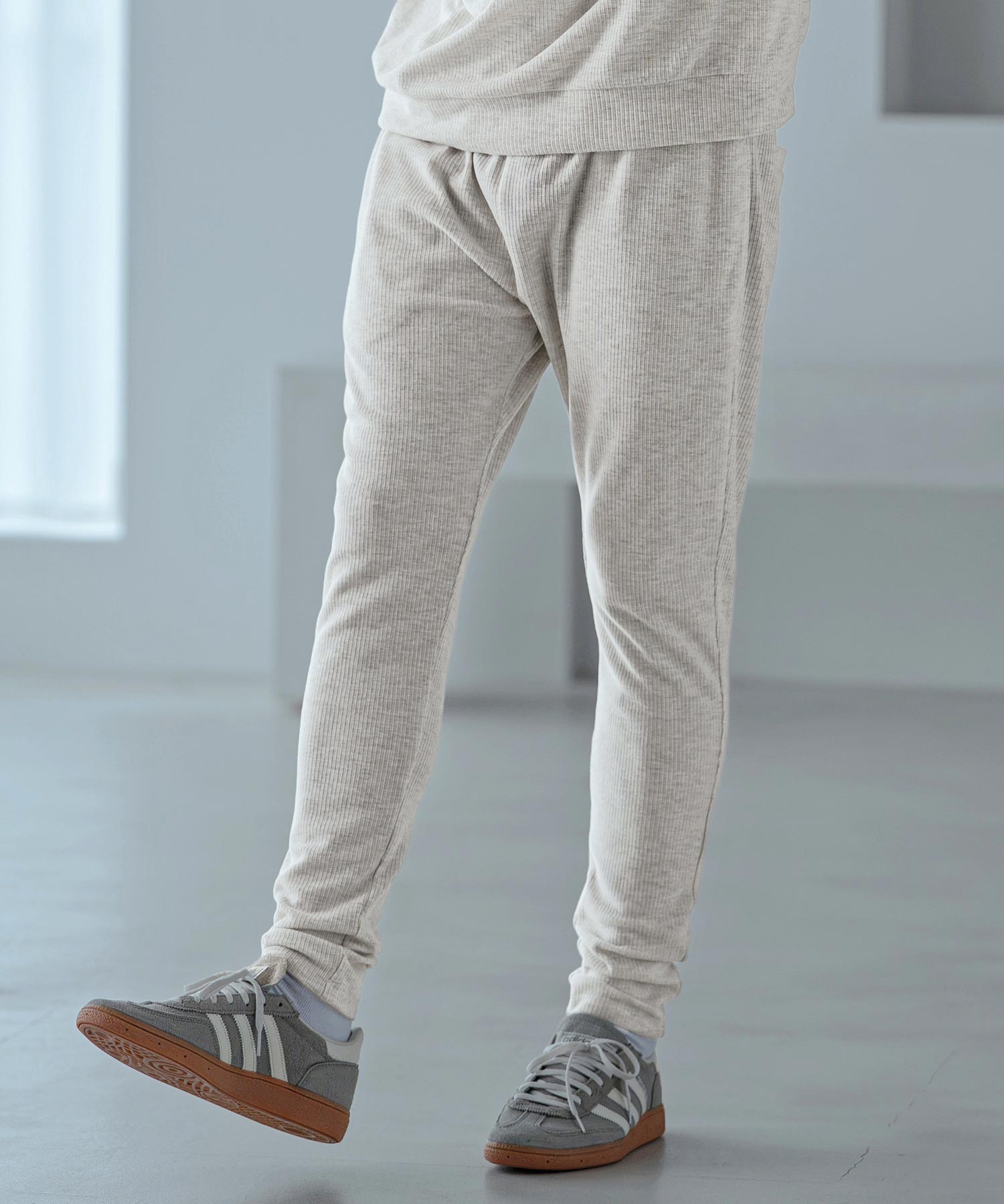 LT.BEIGE