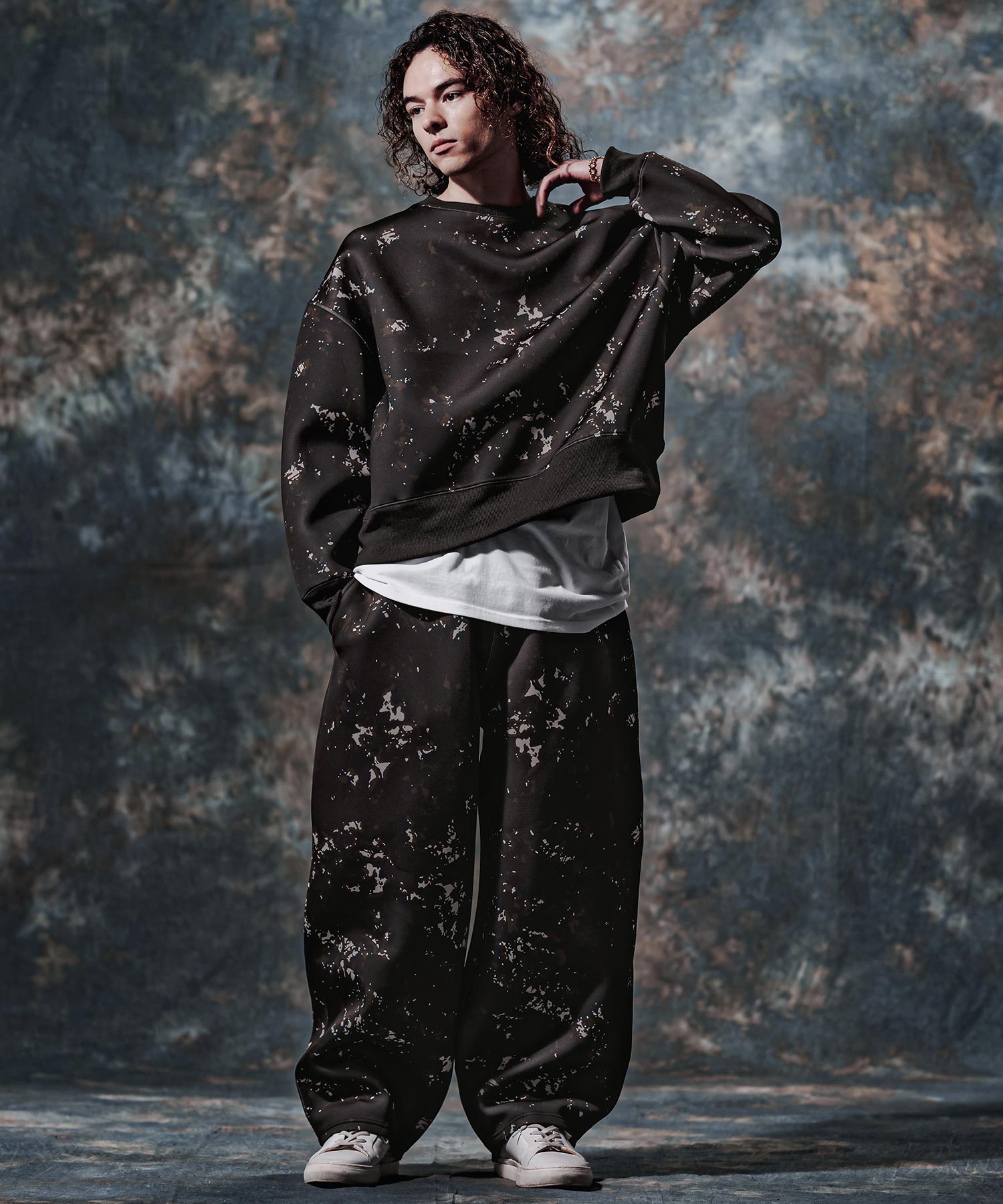 Jih Nunc(ジーヌンク)】【予約販売10月中旬～下旬入荷】総柄