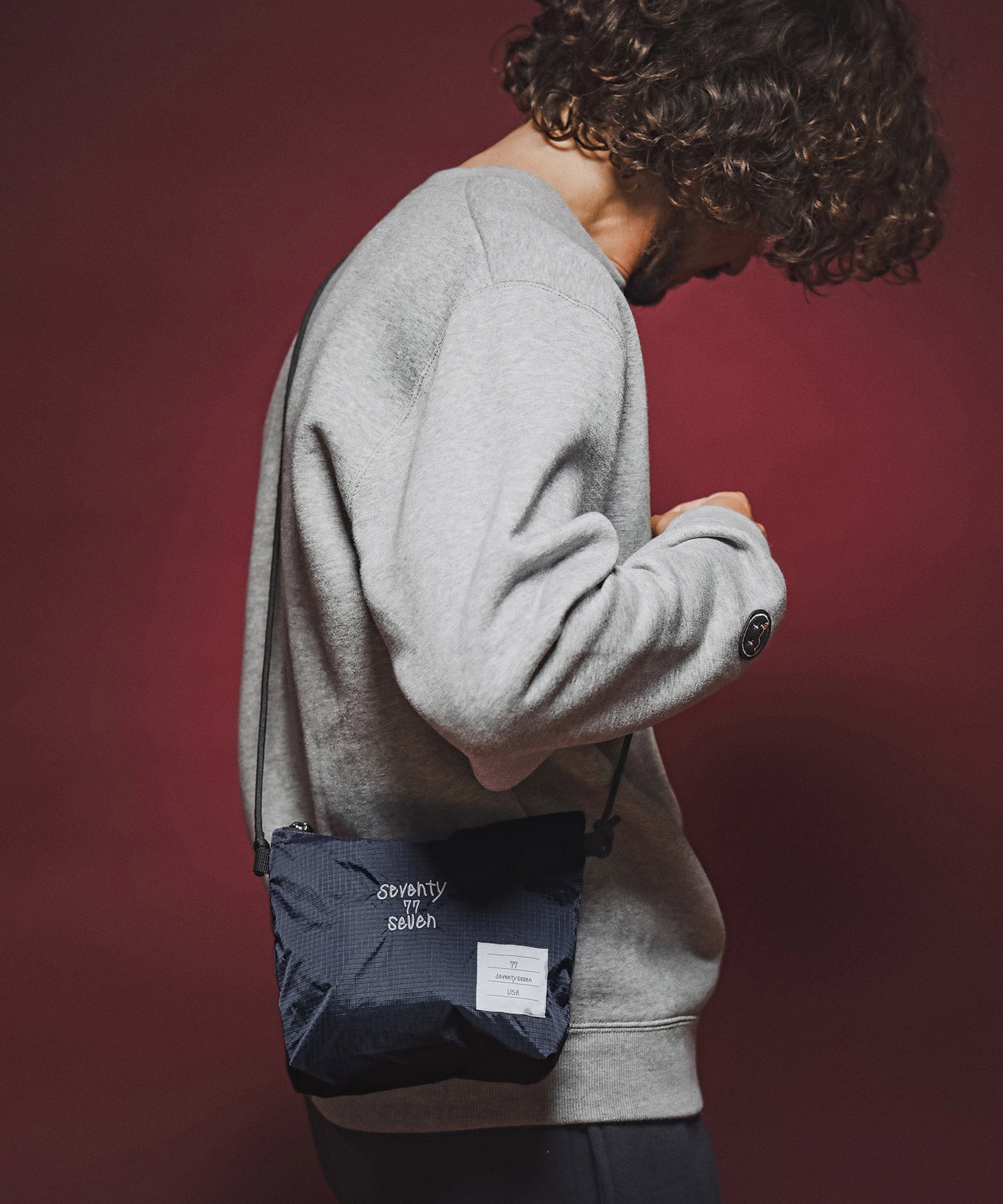 50%OFF【CULLNI(クルニ)】Square leather shoulder bag レザー
