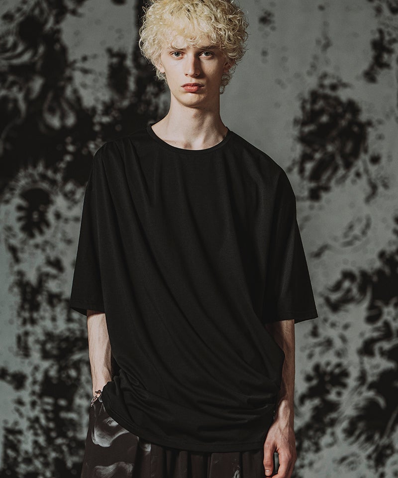 NO ID.(ノーアイディー)】ダイヤステッチサーマルC-N-PO Tシャツ