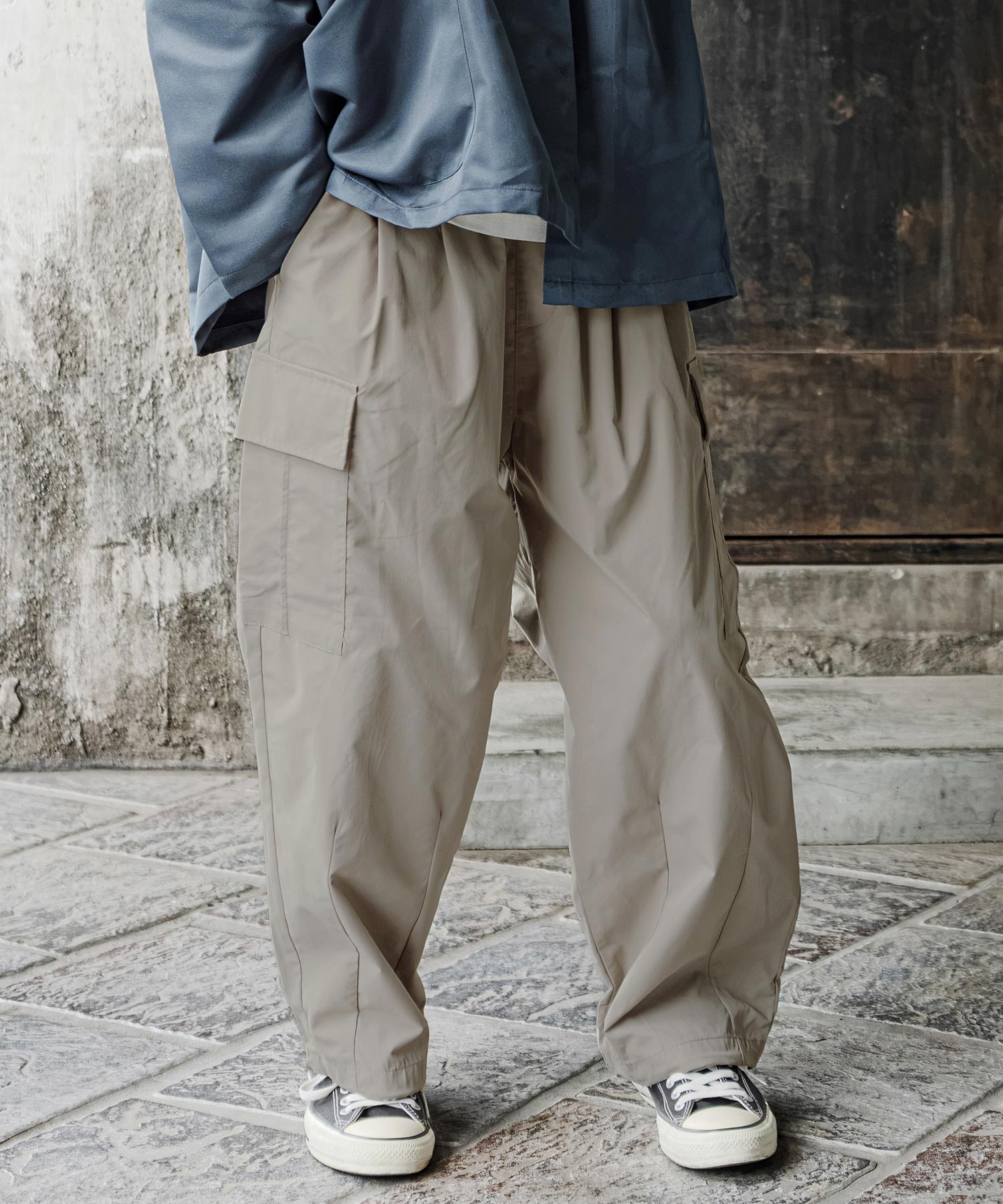Lt.Beige