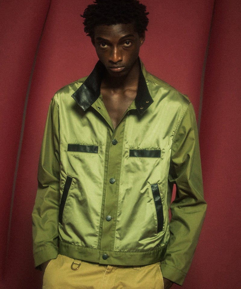 KHAKI(870)