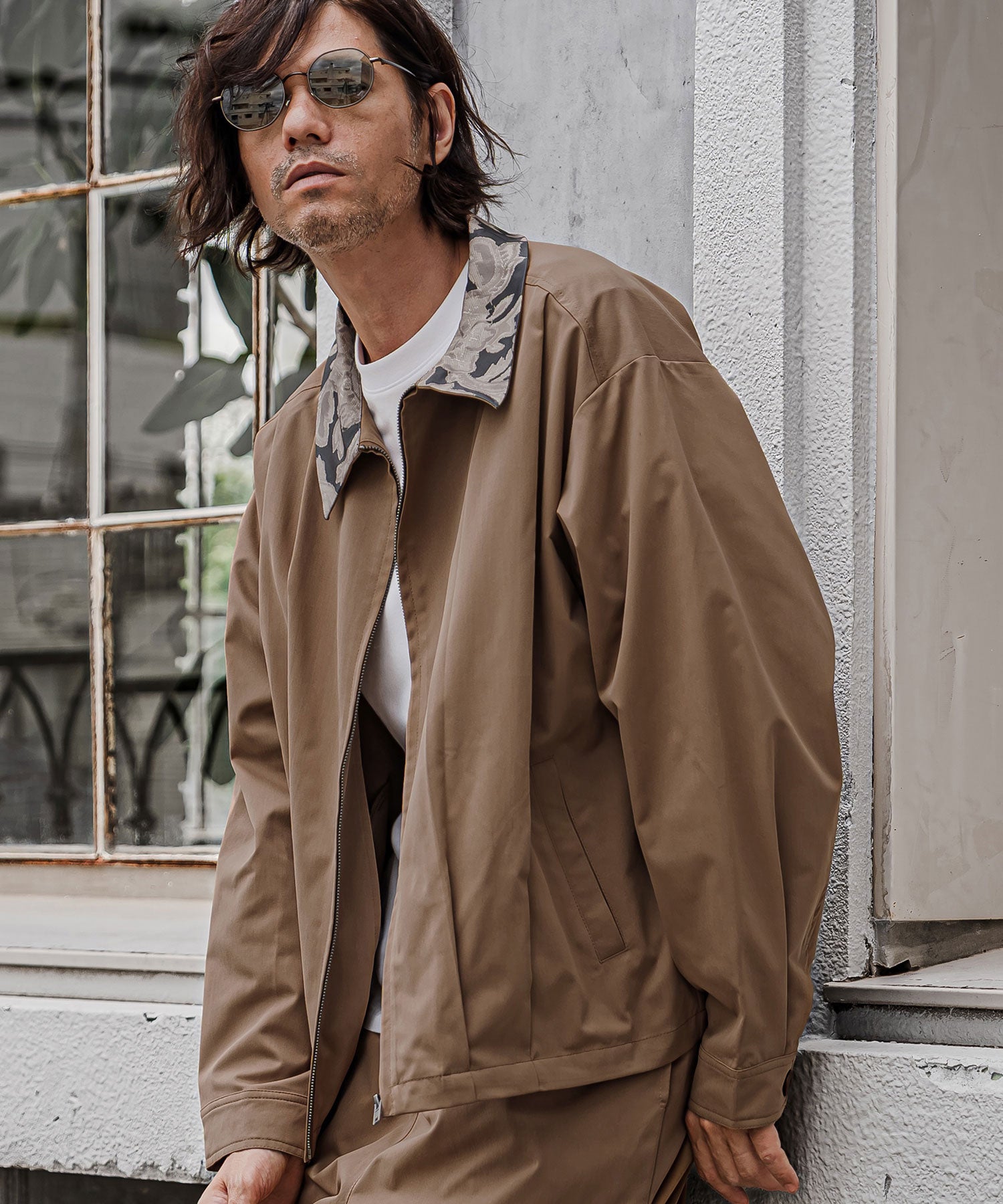 BEIGE×OLIVE