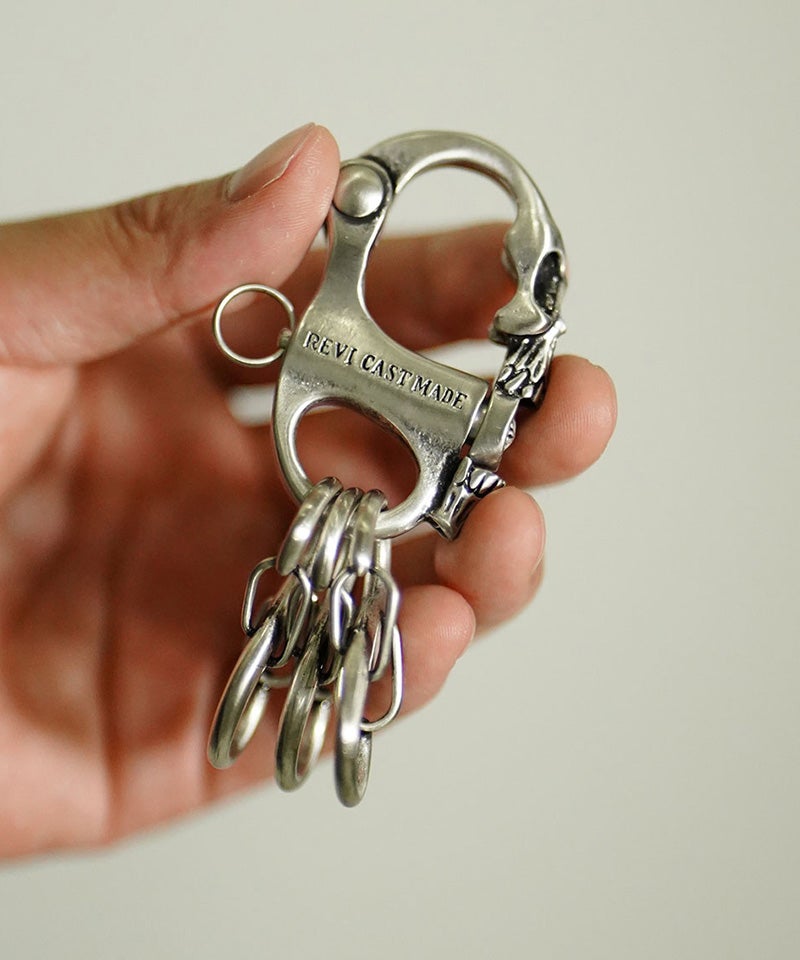 REVI CAST MADE(レヴィキャストメイド)】 Skull Yottonasu Key Ring