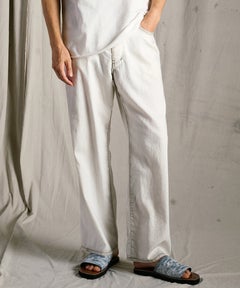 12 dust white
