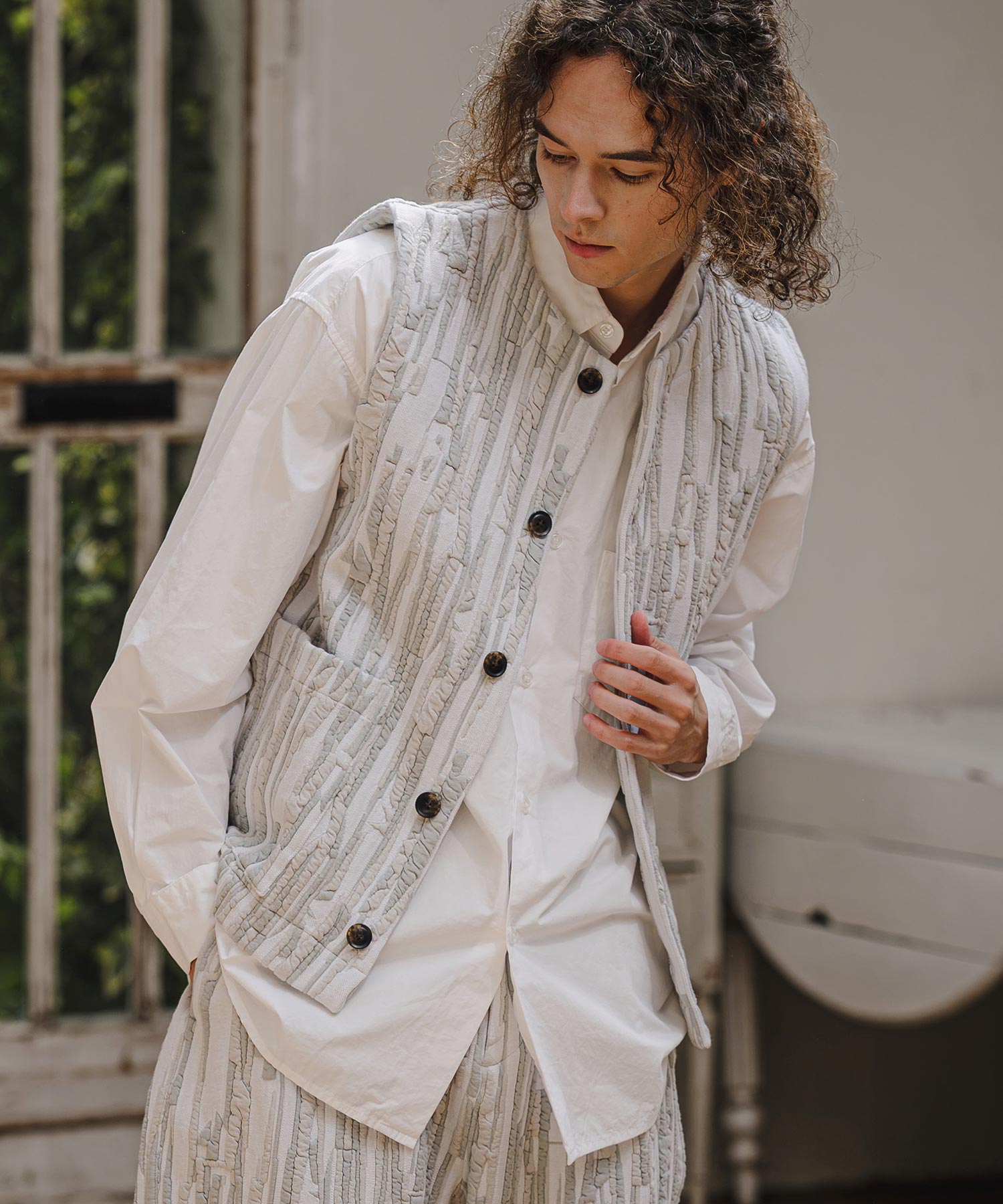 White×Gray