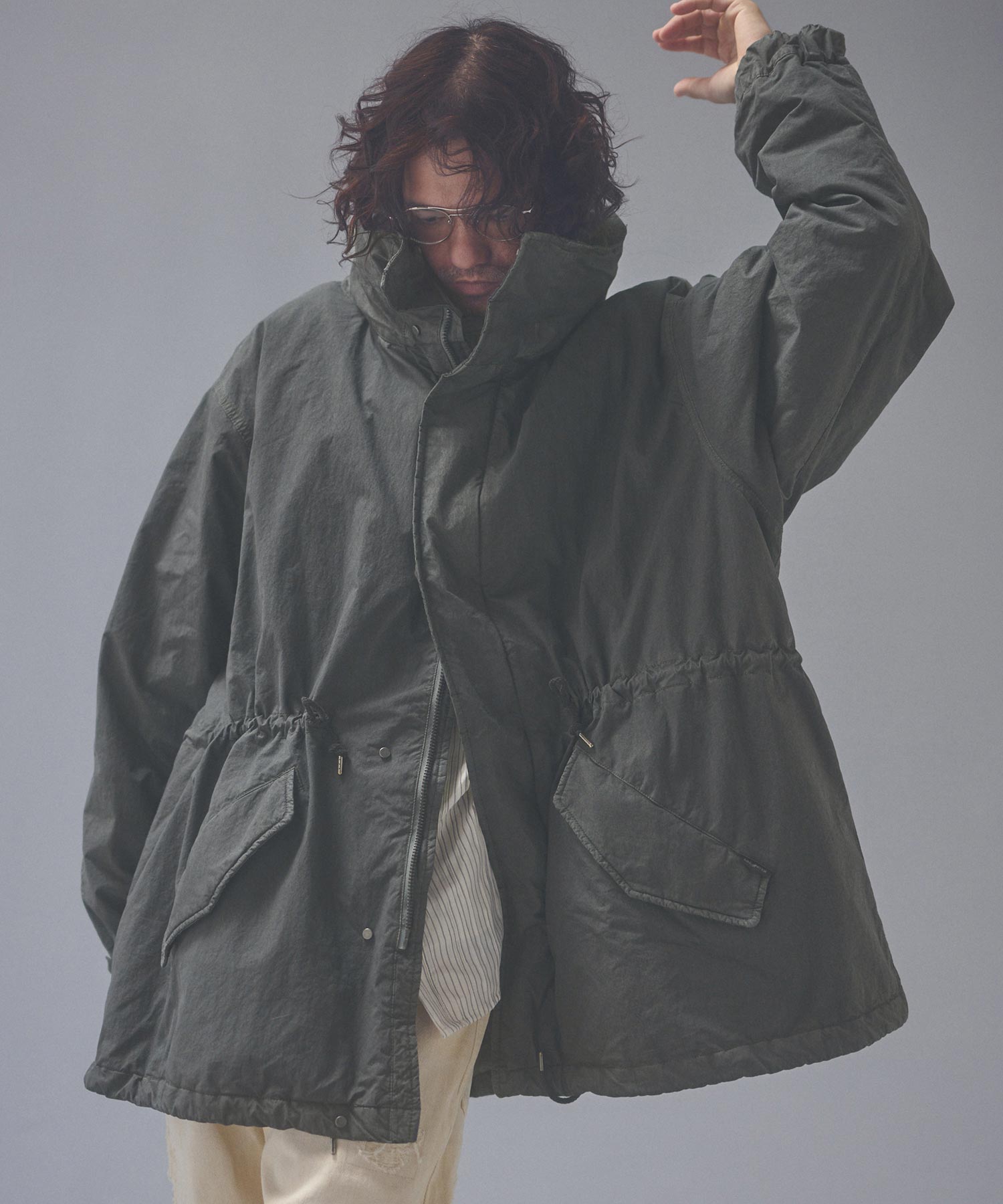 KHAKI
