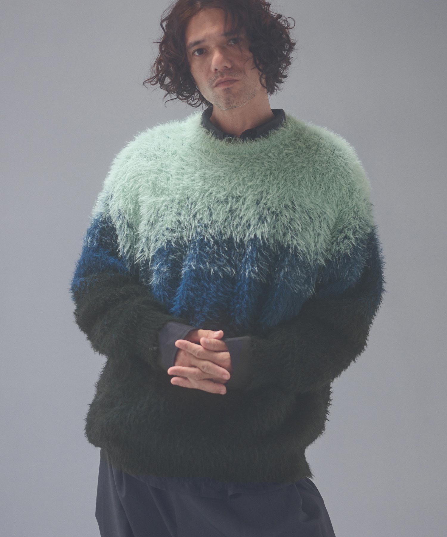 GREEN