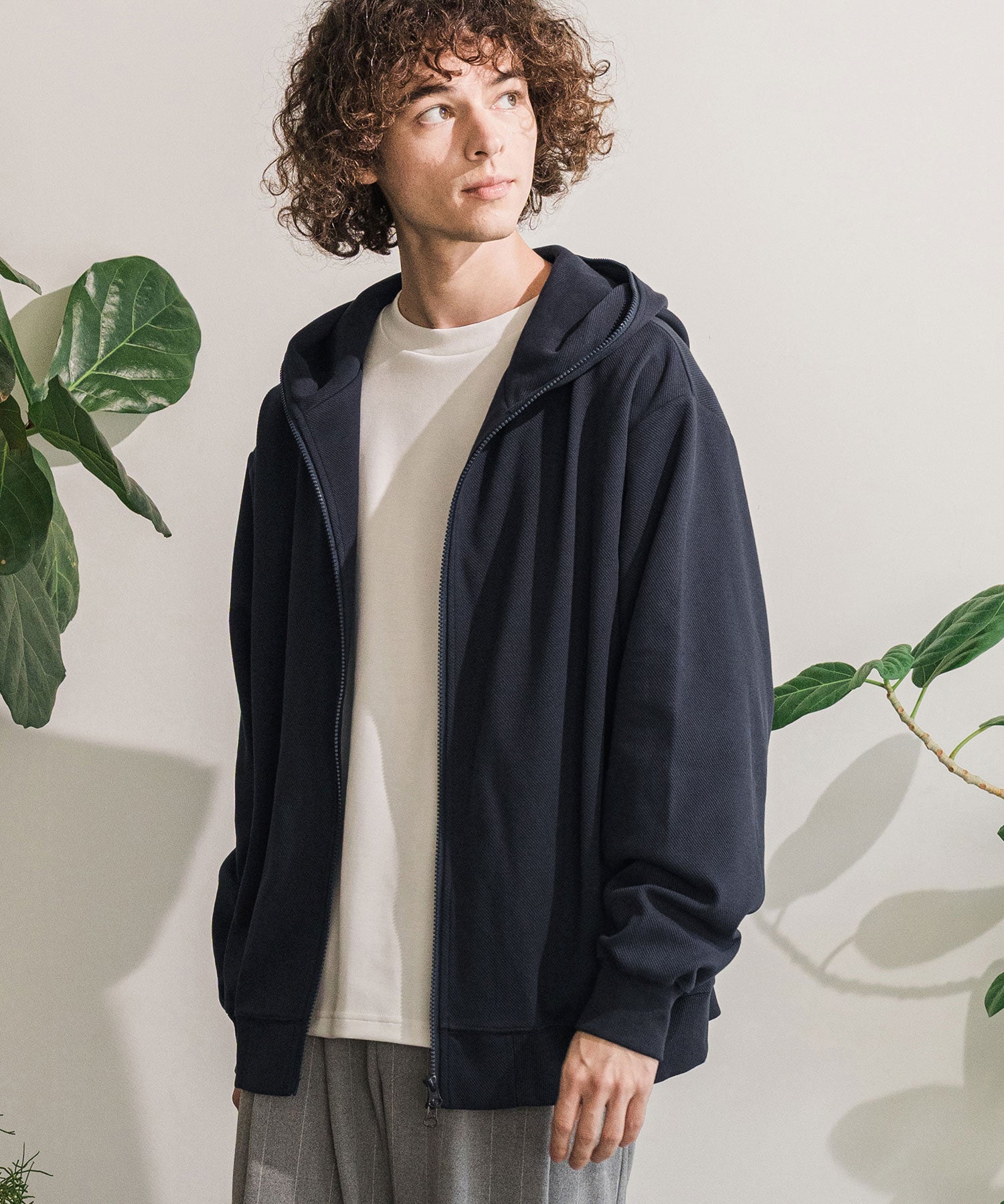 CAMBIO(カンビオ)】【予約販売11月上旬～中旬入荷】Karze Zip Up