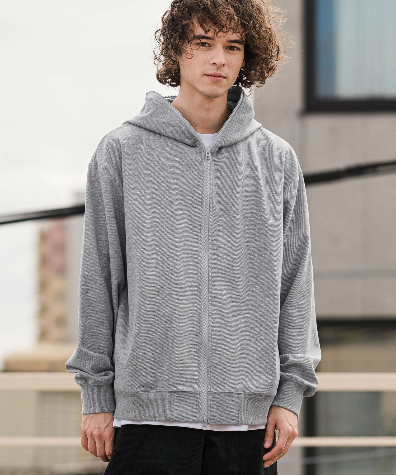 CAMBIO(カンビオ)】【予約販売11月上旬～中旬入荷】Karze Zip Up