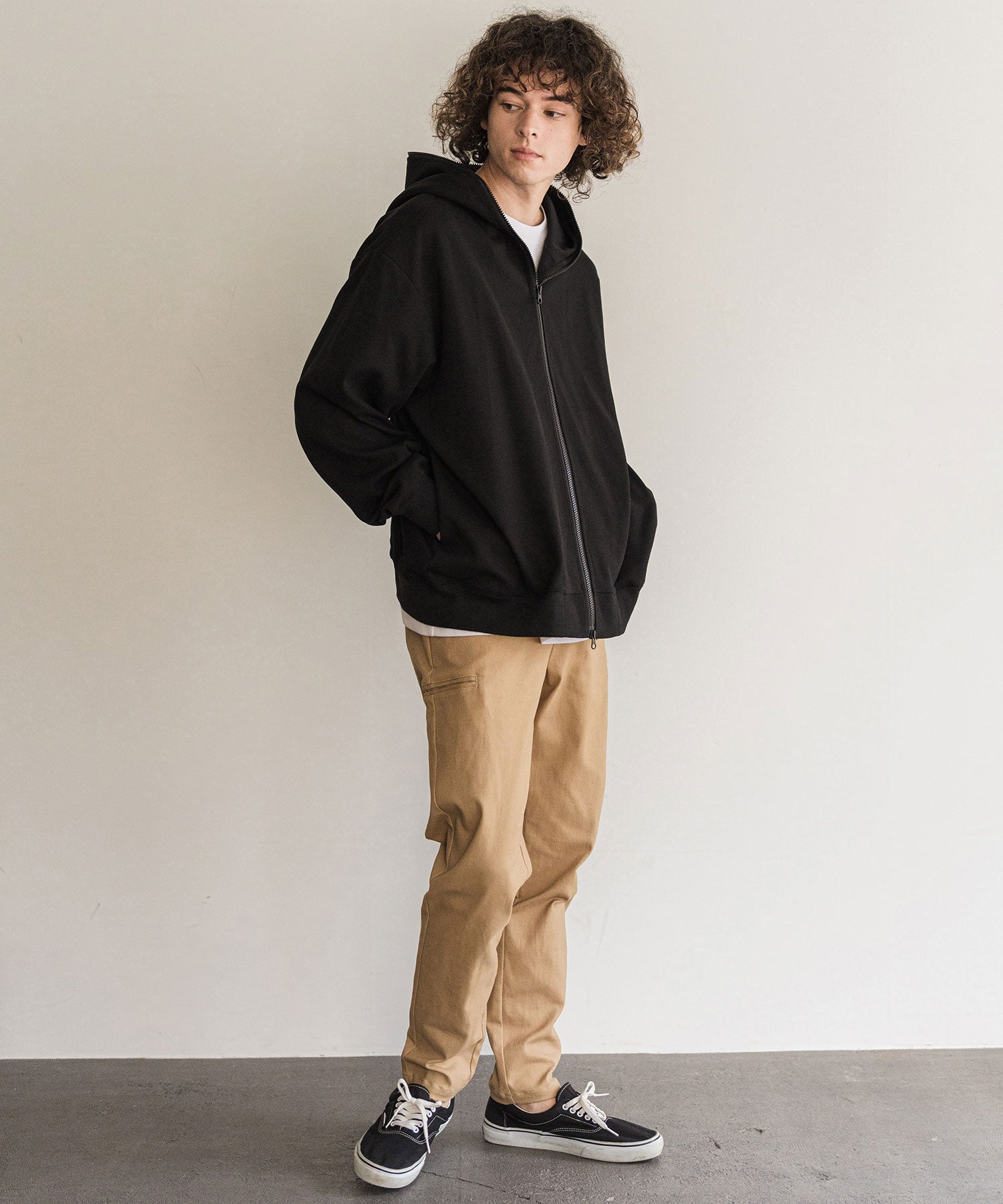 CAMBIO(カンビオ)】【予約販売11月上旬～中旬入荷】Karze Zip Up