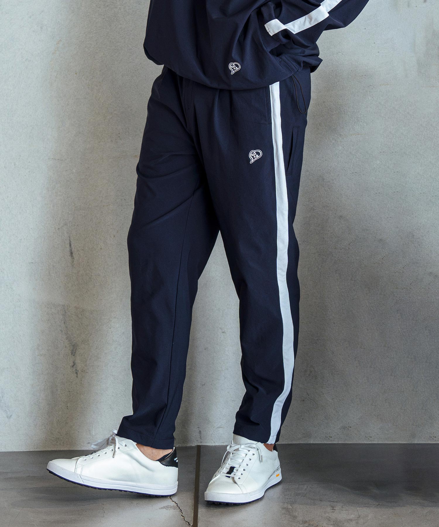 navy x WHT