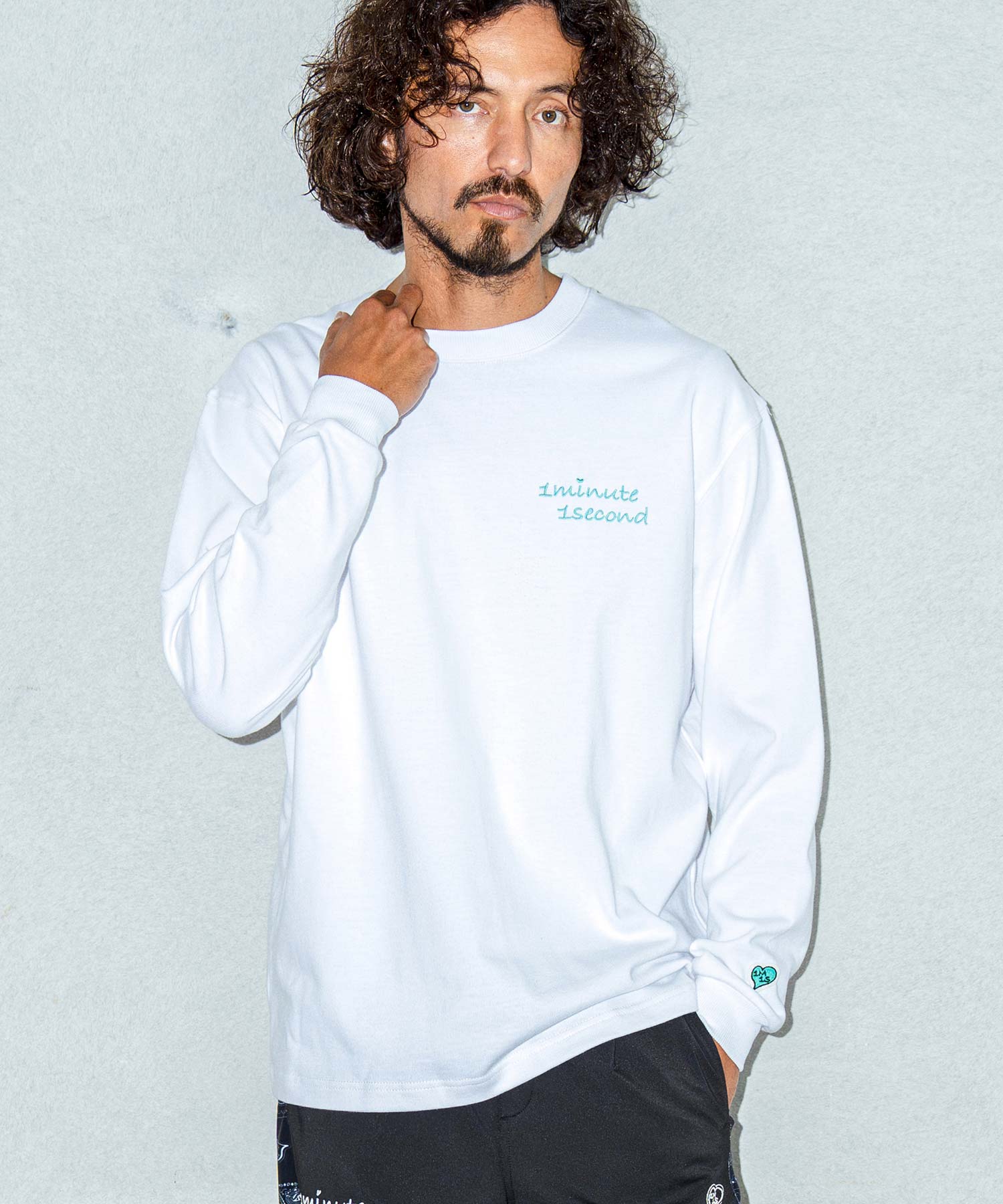 white x tf.blue