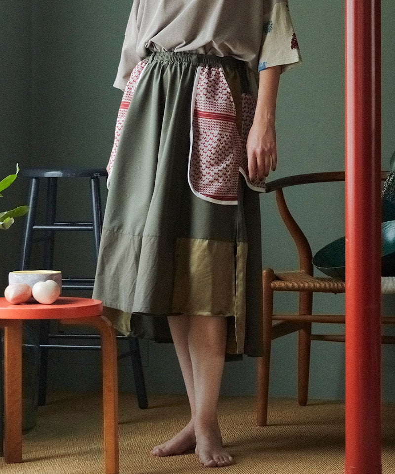 KHAKI