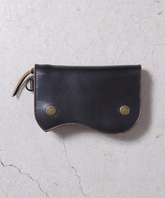 15．BLACK