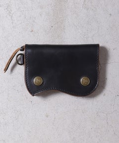 15．BLACK
