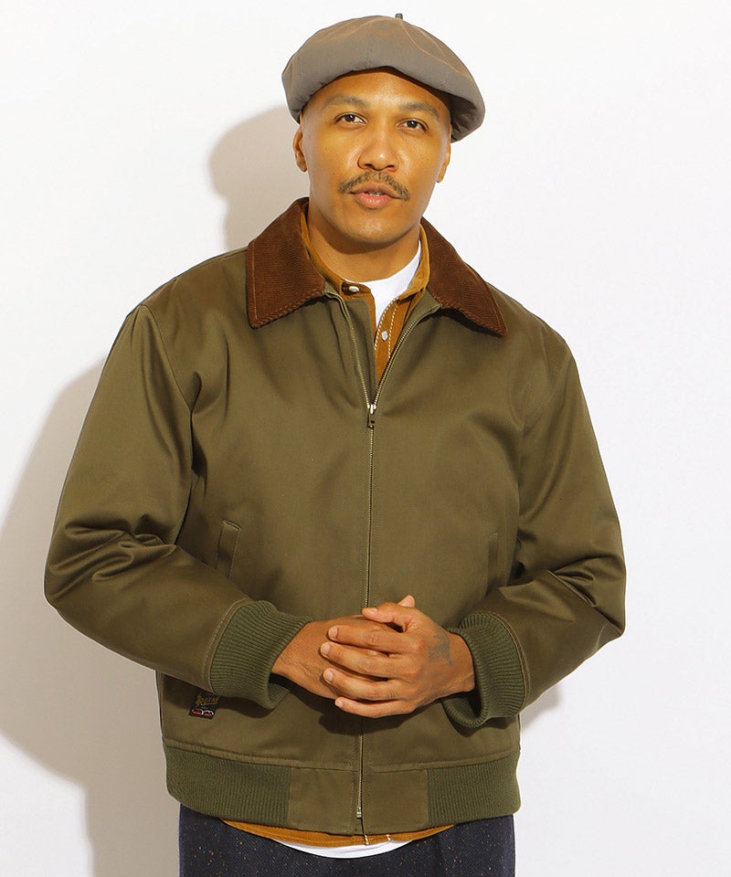 45．KHAKI
