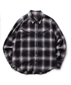 15．BLACK