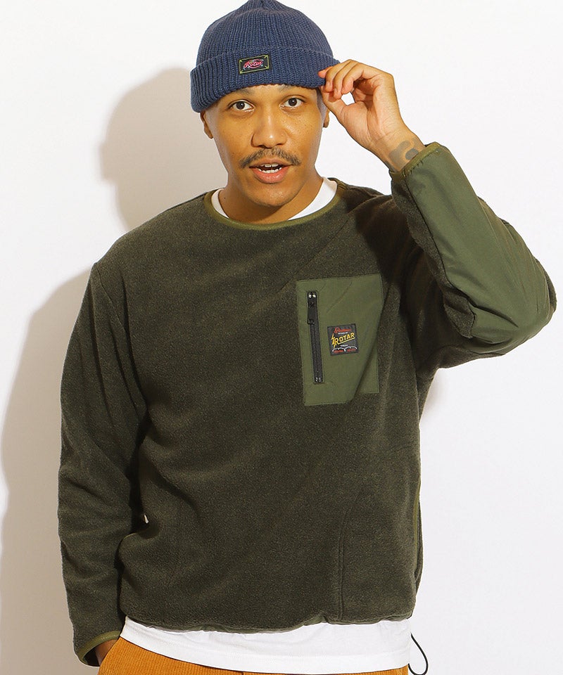 45．KHAKI