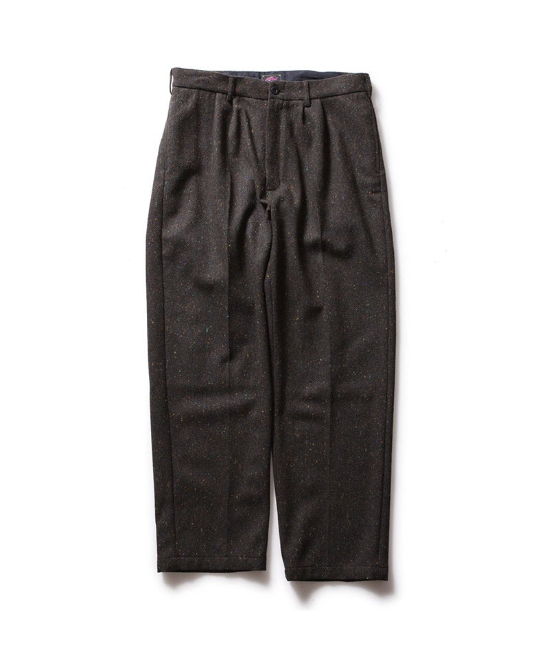 45．KHAKI